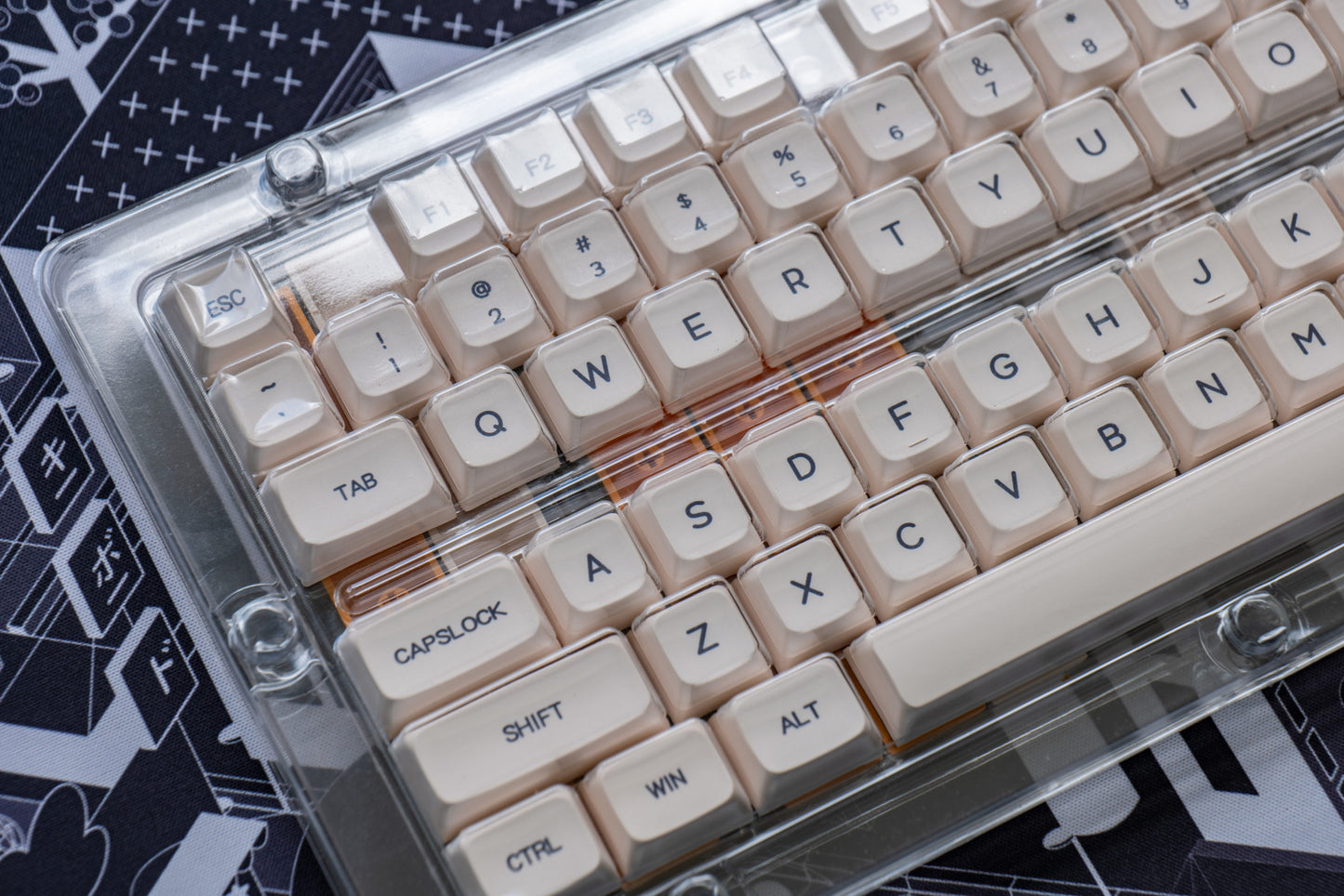 GenesisPC Bee Milk Themed Keycaps