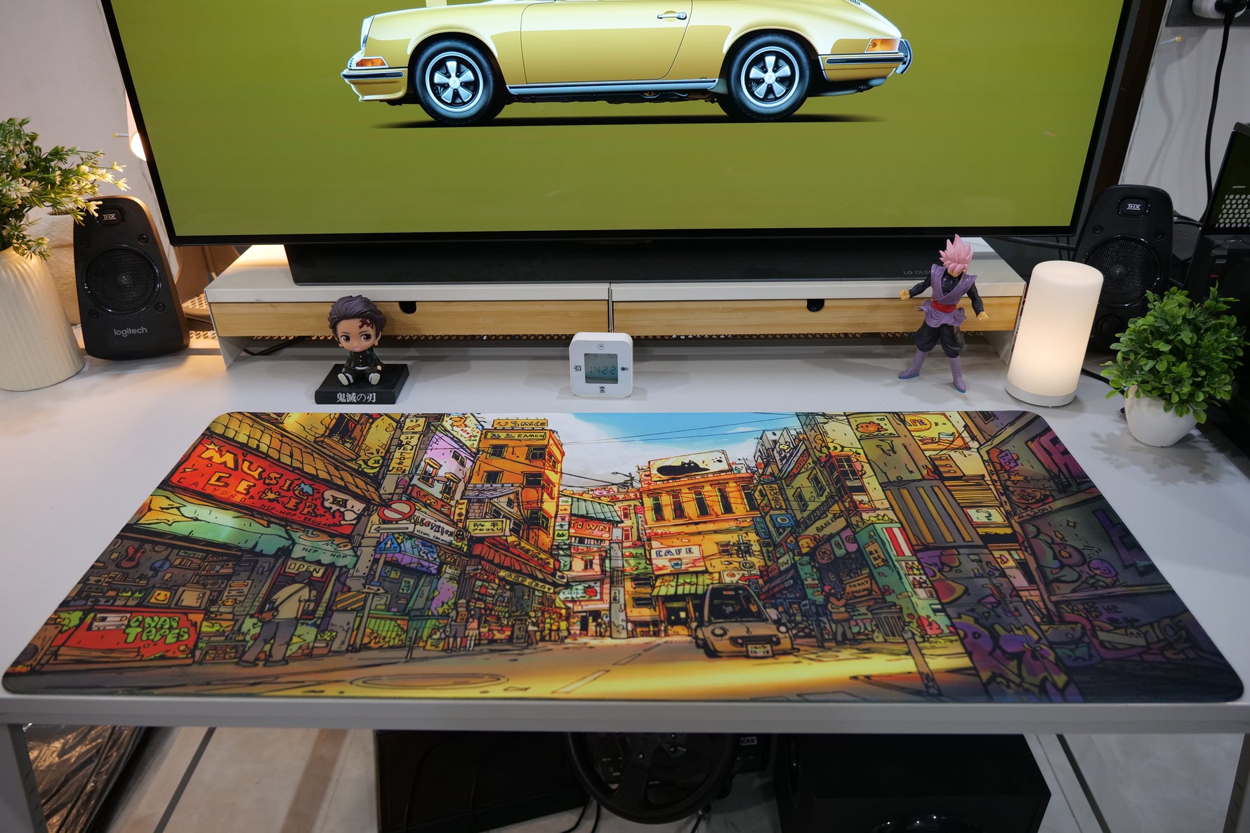 ClickyDuck Urban Chaos Deskmat/Mousepad