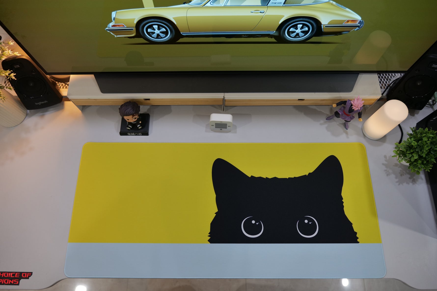 ClickyDuck Curious Cat Deskmat/Mousepad
