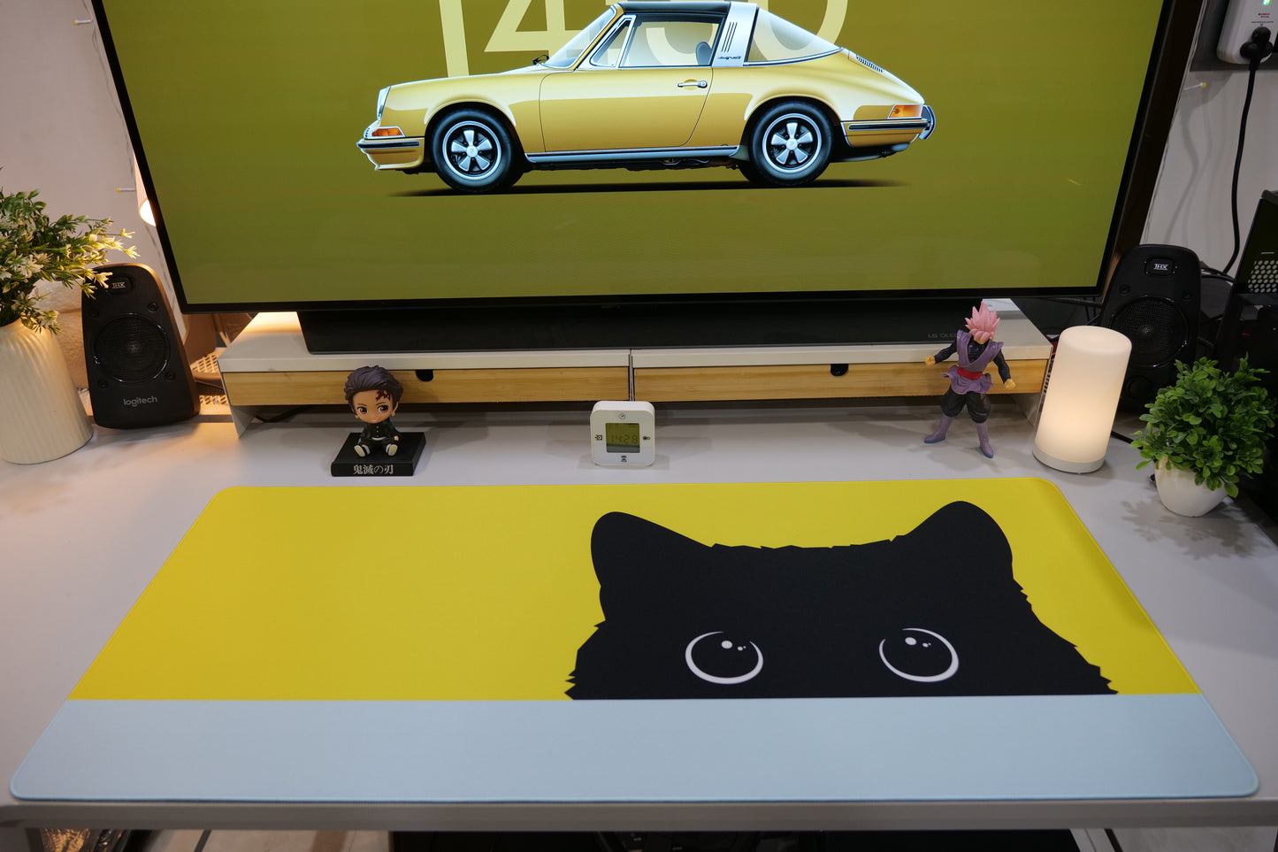 ClickyDuck Curious Cat Deskmat/Mousepad