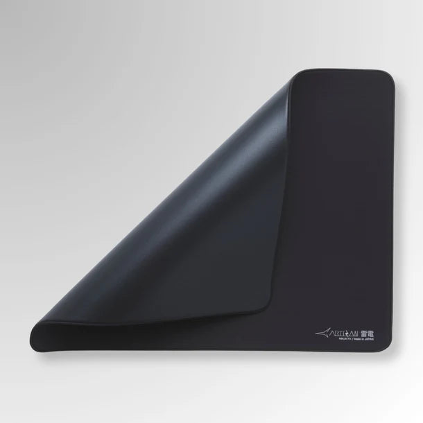 ARTISAN FX RAIDEN Gaming Mousepad
